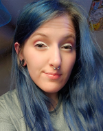 Professional photo of Darien Johnas, software developer